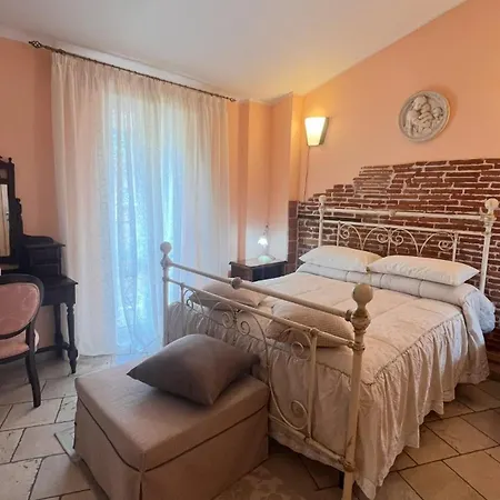 Vakantiehuis Il Giardino Di Laura Mommio