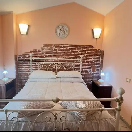 Vakantiehuis Il Giardino Di Laura Mommio