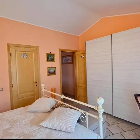 Holiday home Il Giardino Di Laura *