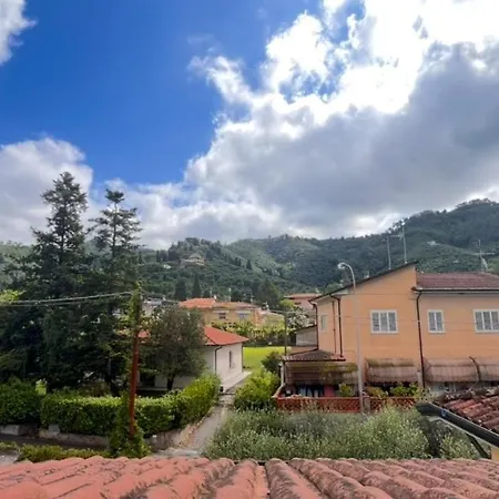 Vakantiehuis Il Giardino Di Laura Mommio