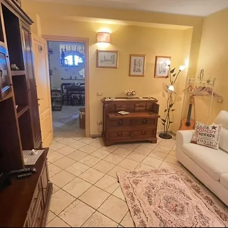 Holiday home Il Giardino Di Laura *